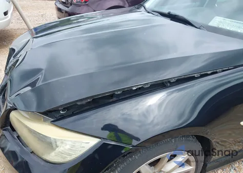 2010 BMW 328 from USA, damaged, VIN WBAPH7G50ANM50010